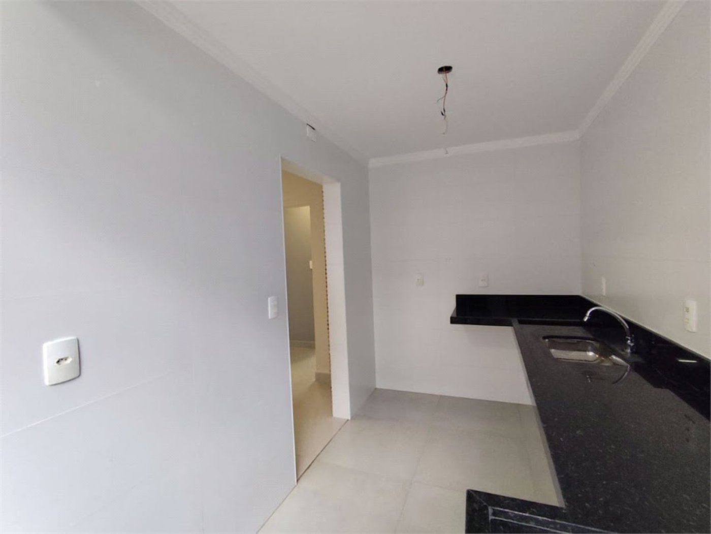 Apartamento com 2 dormitórios à venda, 65 m² por R$ 444.000,00 - Gonzaga - Santos/SP