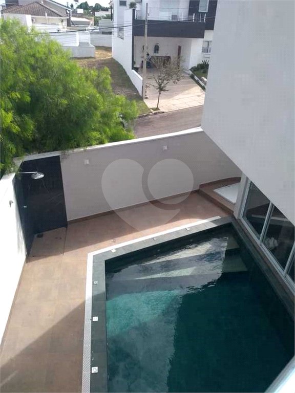 Casa à venda com 3 suítes no condomínio Residencial Parque Esplanada, Votorantim - SP