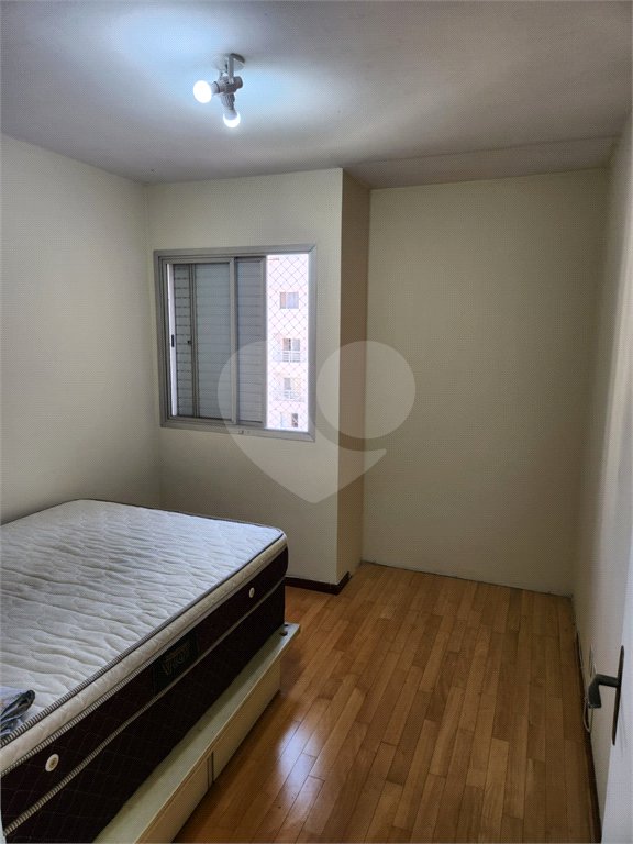 Apartamento à venda com 3 quartos, sendo 1 suíte,  em Jardim Simus, Sorocaba, SP