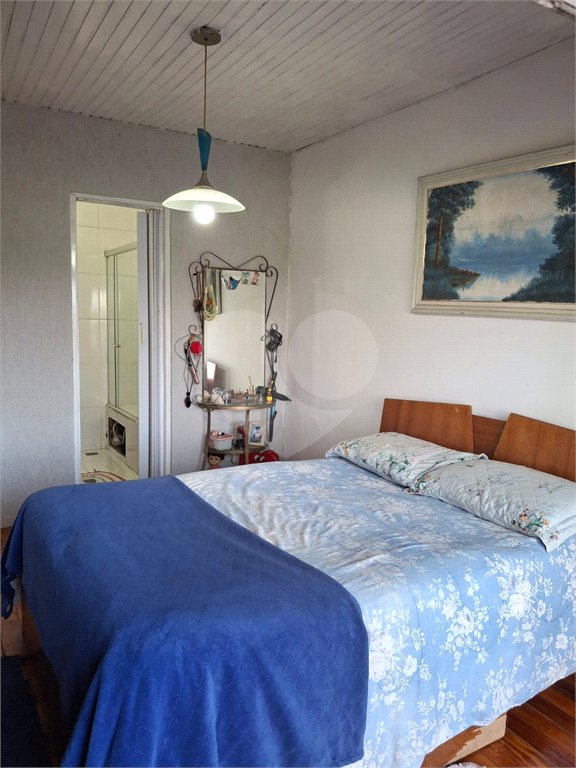 Casa à venda ou para alugar com 3 quartos, sendo 2 suítes, no condomínio Jardim da Montanha I, Mairiporã - SP