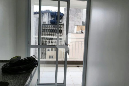Apartamento à venda com 1 suíte em República, São Paulo, SP