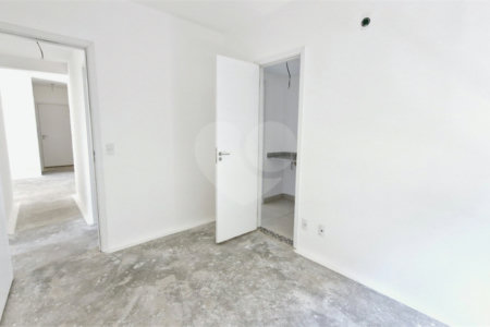 Apartamento à venda com 3 quartos, sendo 2 suítes, em Brooklin, São Paulo, SP