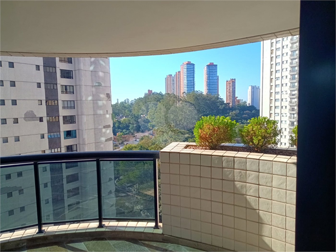 Apartamento à venda com 4 suítes em Paraíso do Morumbi, São Paulo, SP