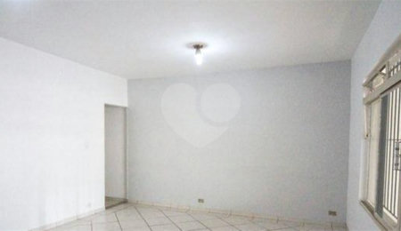 Casa Térrea à venda com 3 quartos, sendo 1 suíte,  em Santana, São Paulo, SP