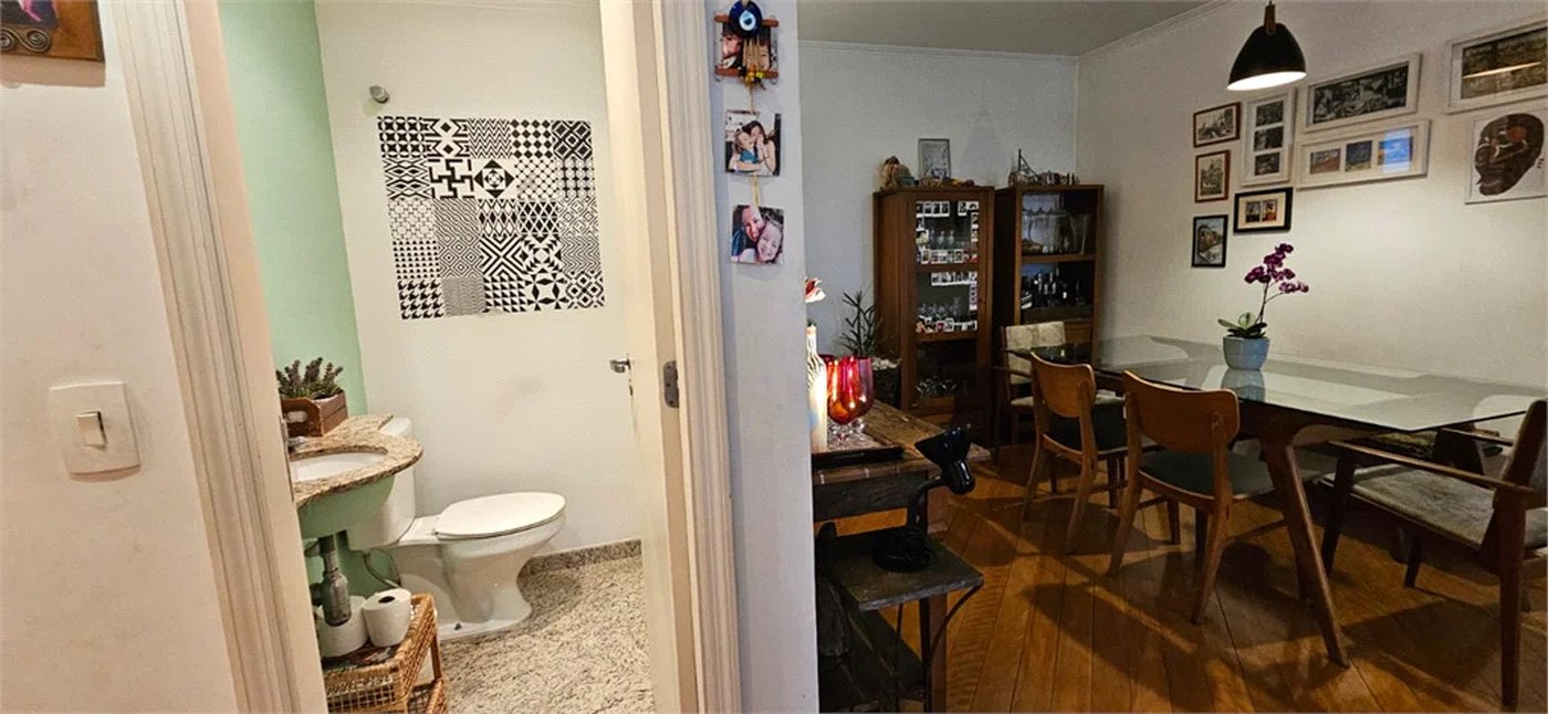 Apartamento à venda com 3 quartos, sendo 2 suítes, em Pinheiros, São Paulo, SP
