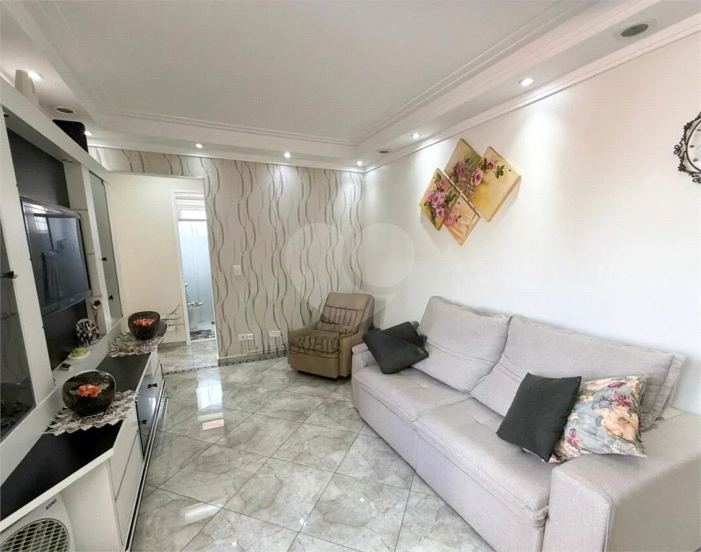 Apartamento à venda com 3 quartos, sendo 1 suíte, em Água Fria, São Paulo, SP