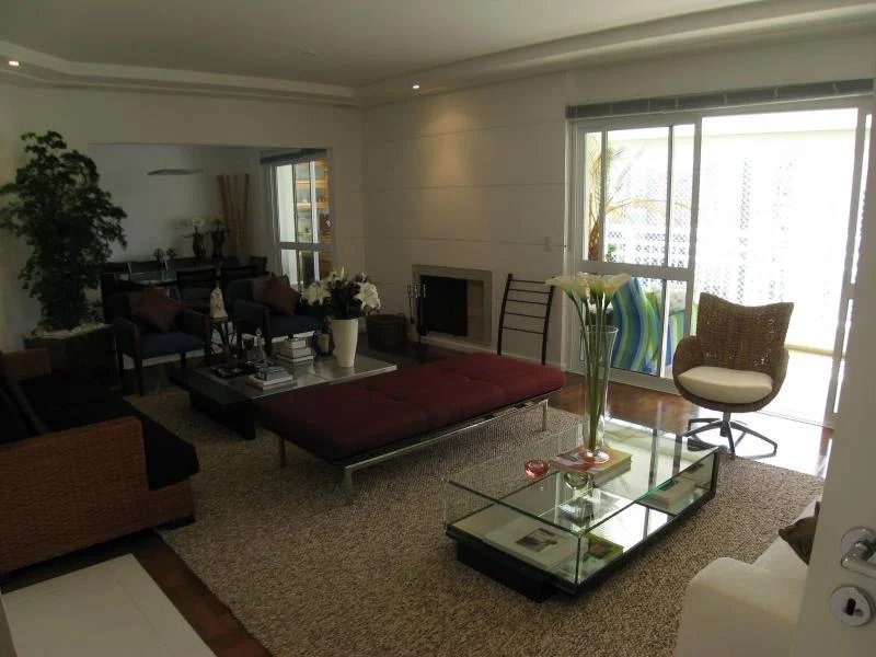 Apartamento à venda com 4 suítes em Vila Suzana, São Paulo, SP
