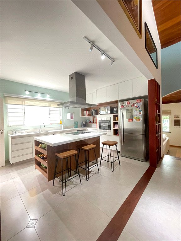 Casa à venda com 3 quartos, sendo 1 suíte, em Vila Esperia Ou Giglio, Atibaia, SP