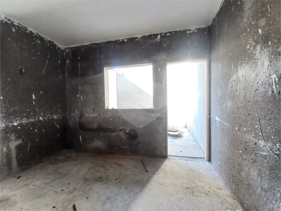 Sobrado à venda com 3 suítes em Vila Nova Mazzei, São Paulo, SP