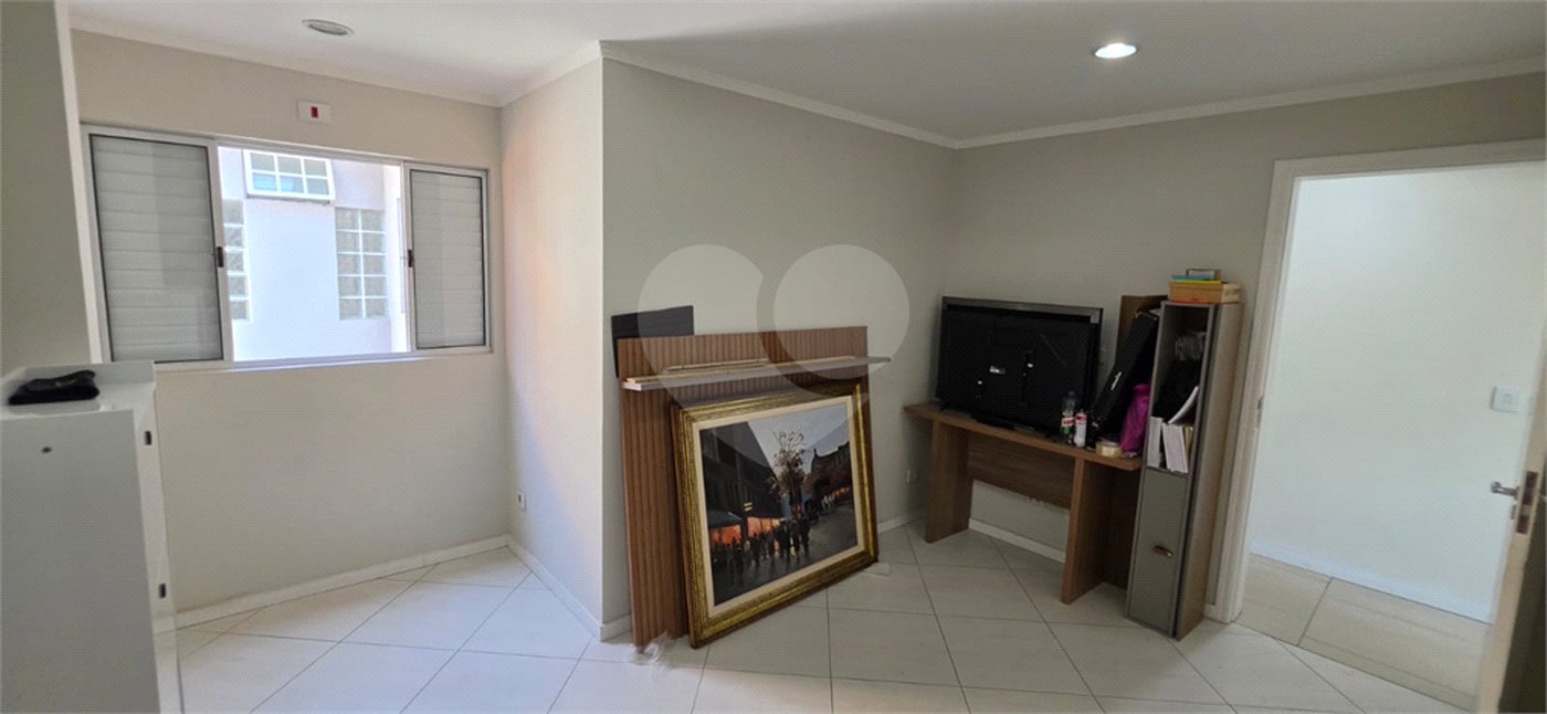 Casa Térrea à venda ou para alugar com 8 quartos, sendo 4 suítes, em Vila Pereira Barreto, São Paulo, SP