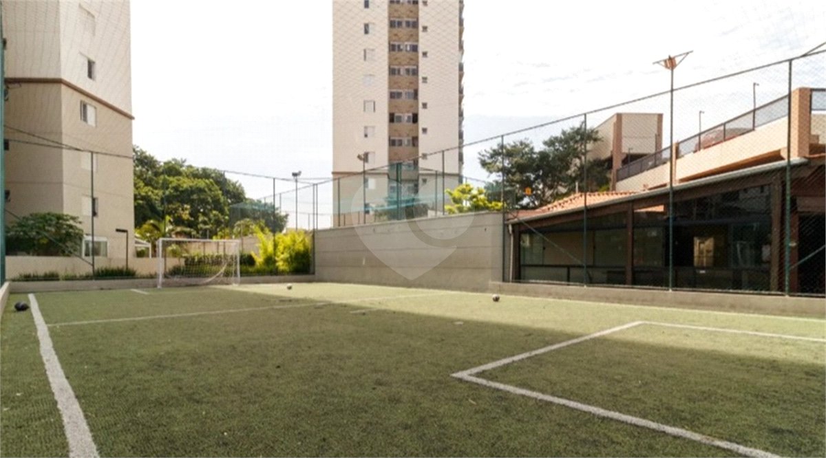 Apartamento à venda com 3 quartos, sendo 1 suíte,  em Vila Medeiros, São Paulo, SP