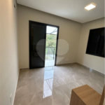 Casa à venda com 3 quartos, sendo 1 suíte, no condomínio Residencial Lagos D Icarai, Salto - SP