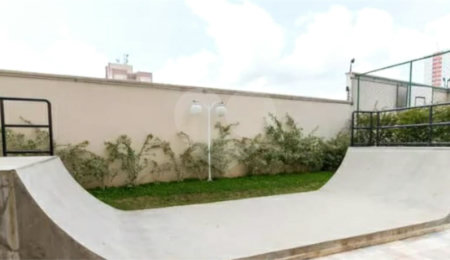 Apartamento à venda com 2 quartos, sendo 1 suíte,  em Jardim Flor da Montanha, Guarulhos, SP