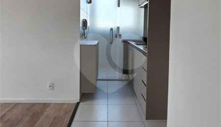 Apartamento à venda com 2 quartos em Vila Zat, São Paulo, SP