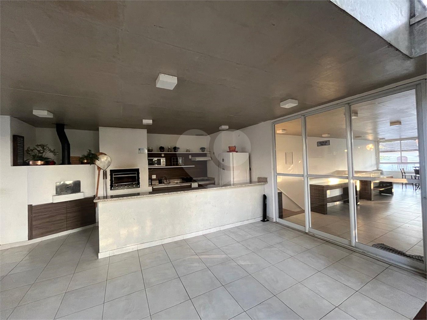 Casa à venda com 3 suítes no condomínio Domus, São Paulo - SP
