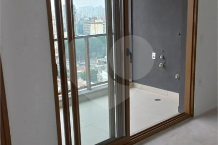 Apartamento à venda com 1 quarto em Vila Nova Conceição, São Paulo, SP