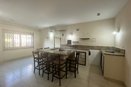 Casa à venda com 2 quartos, sendo 1 suíte, no condomínio Residencial Vale das Palmeiras, Rio de Janeiro - RJ