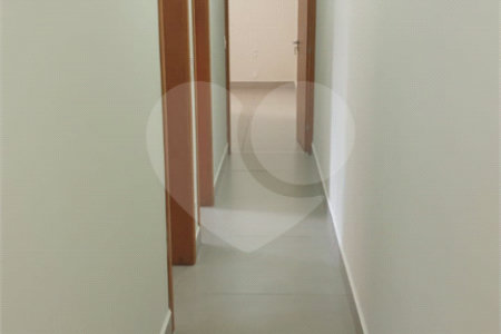 Casa à venda com 3 suítes no condomínio Jardim Residencial Dona Lucilla, Indaiatuba - SP