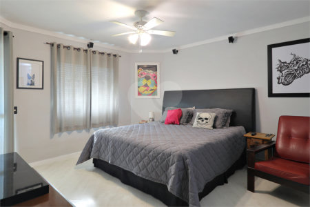 Apartamento à venda com 3 quartos, sendo 1 suíte,  em Brooklin Paulista, São Paulo, SP