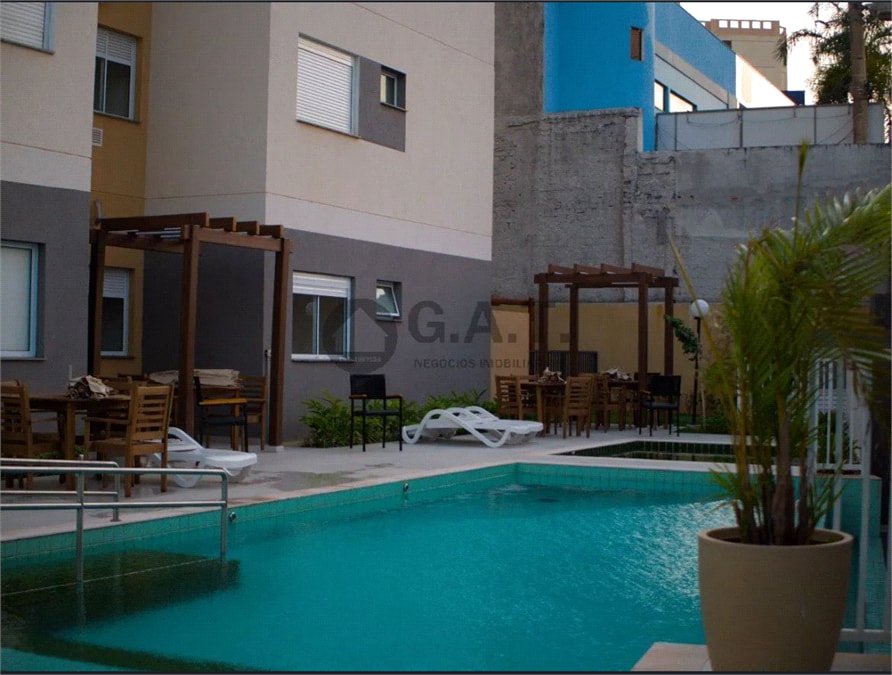 Apartamento à venda ou para alugar com 3 quartos, sendo 1 suíte, em Jardim Santa Rosália, Sorocaba, SP