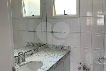 Apartamento à venda com 2 quartos, sendo 1 suíte,  em Indianópolis, São Paulo, SP