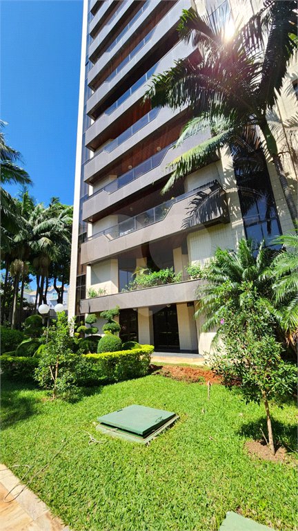 Apartamento à venda com 4 suítes em Bosque da Saúde, São Paulo, SP