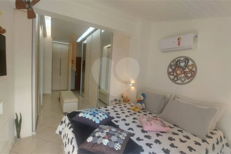 Apartamento à venda com 4 quartos, sendo 2 suítes, em Tijuca, Rio de Janeiro, RJ