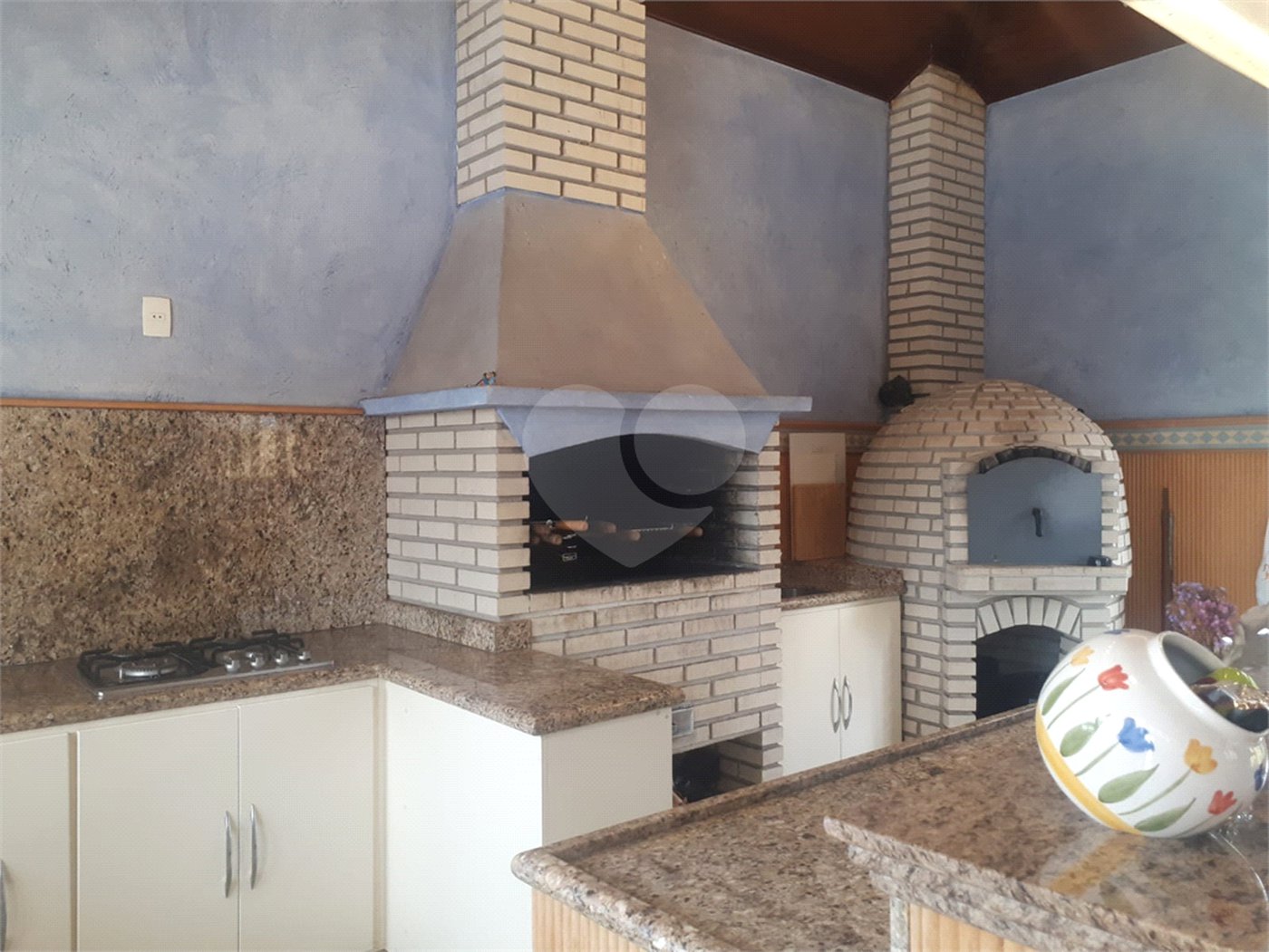 Casa à venda com 7 quartos, sendo 4 suítes,  no condomínio São Joaquim, Vinhedo - SP