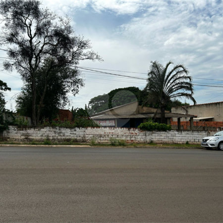 Casa à venda com 3 quartos, sendo 2 suítes, em Vila Mazzei, Itapetininga, SP