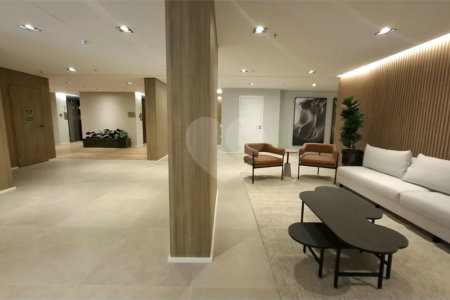 Apartamento à venda com 3 suítes em Vila Pirajussara, São Paulo, SP