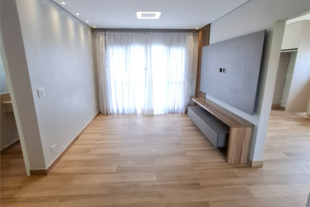 Casa Térrea à venda com 3 suítes em Interlagos, São Paulo, SP