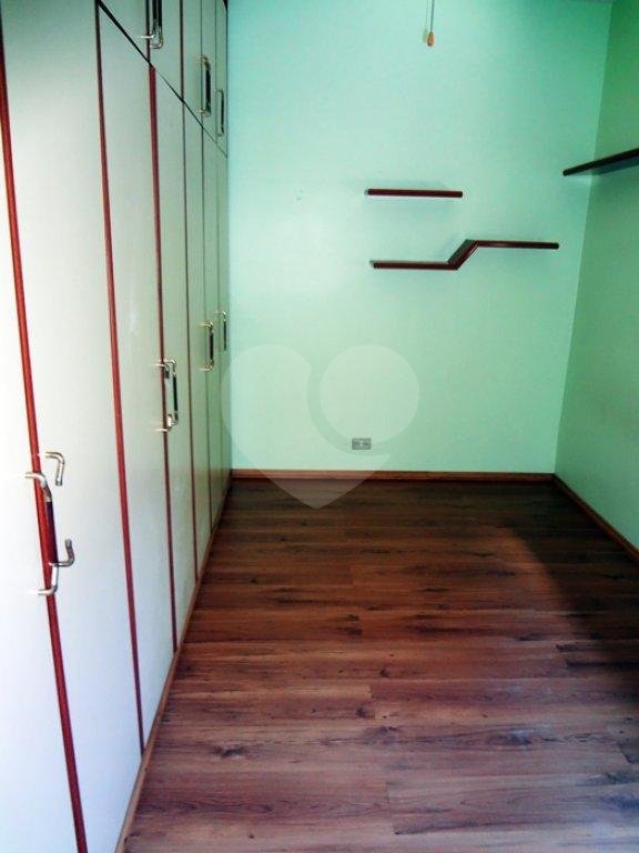 Casa à venda com 3 quartos, sendo 1 suíte, em Santa Teresinha, São Paulo, SP