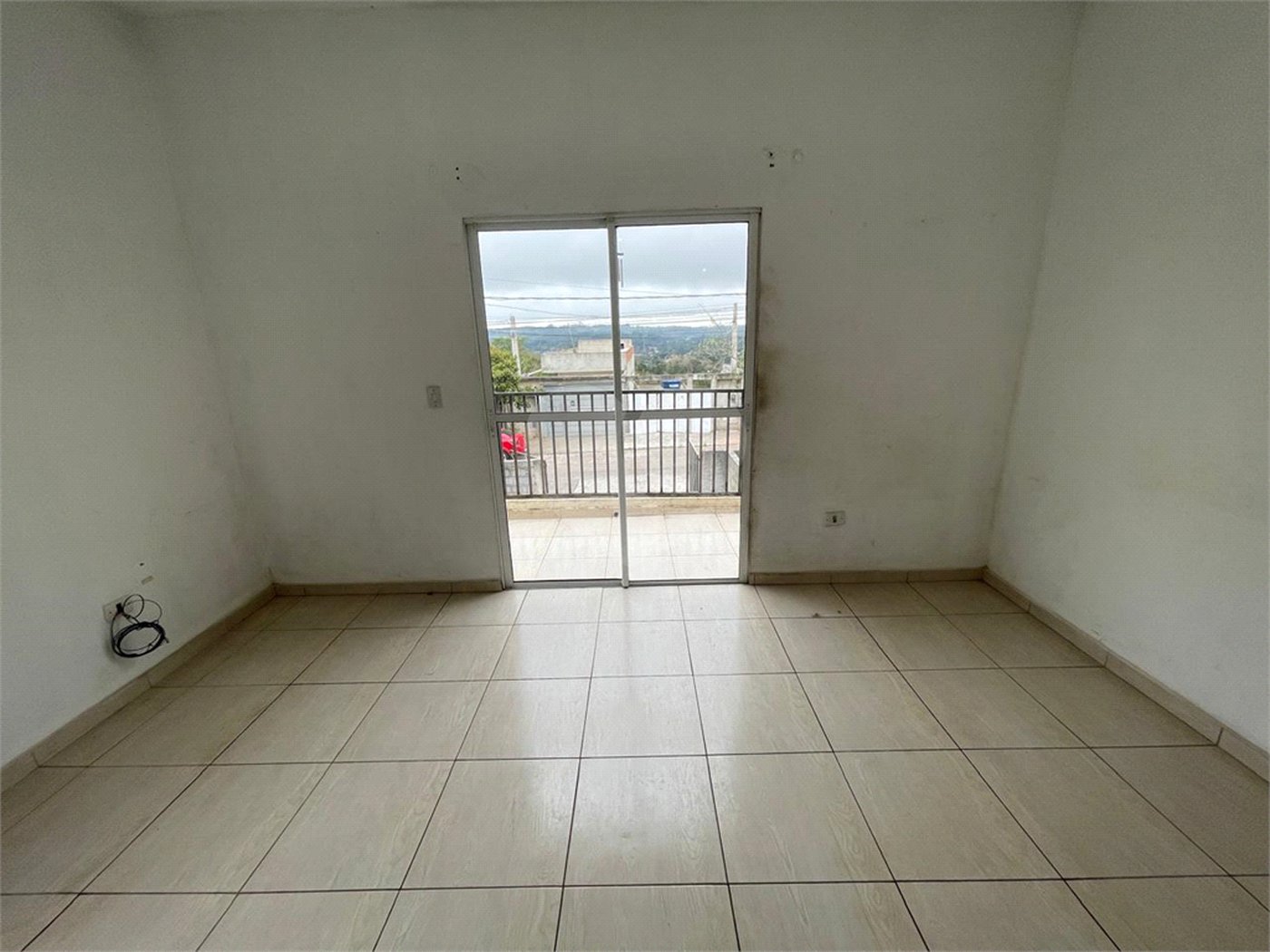 Sobrado à venda com 2 quartos, sendo 1 suíte, em Loteamento Jardim do Sol (mailasqui), São Roque, SP