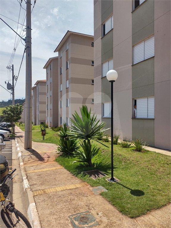 Apartamento à venda com 2 quartos em Sítios Frutal, Valinhos, SP