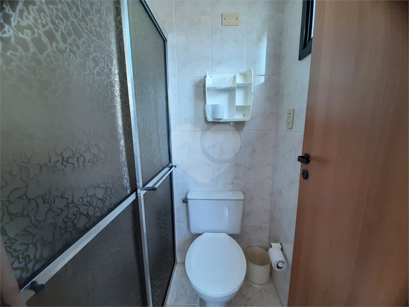 Apartamento à venda com 2 quartos, sendo 1 suíte, em Vera Cruz, Mongaguá, SP
