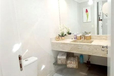 Apartamento à venda com 3 quartos, sendo 1 suíte, em Jardim Adhemar de Barros, São Paulo, SP