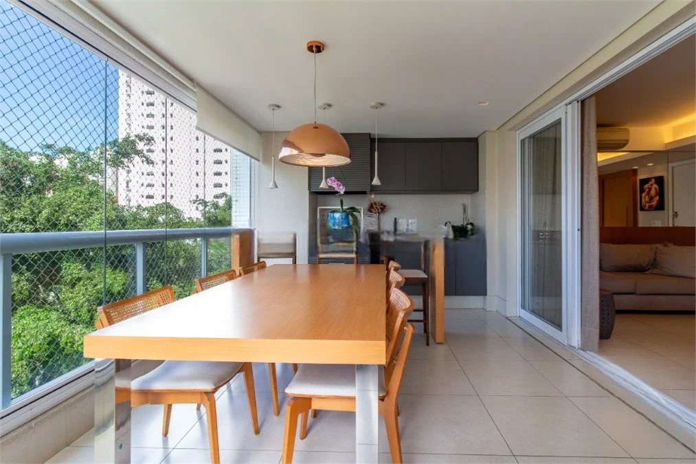 Apartamento à venda com 3 suítes em Água Branca, São Paulo, SP