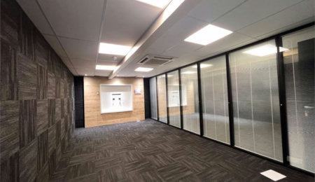 Prédio Corporativo em Santos | 4 Pavimentos | Galpão com Pé-Direito Duplo | Estrutura para +200 Pessoas | Compra Ou Locação