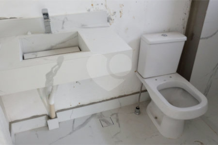 Casa à venda com 3 suítes no condomínio Reserva dos Vinhedos, Louveira - SP