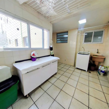 Apartamento Residencial à venda, Gonzaga, Santos - AP1722.