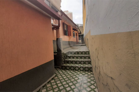 Casa à venda com 3 quartos em Vila Bertioga, São Paulo, SP