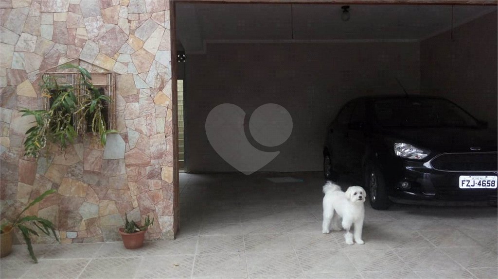 Casa à venda com 3 suítes em Jardim Franca, São Paulo, SP