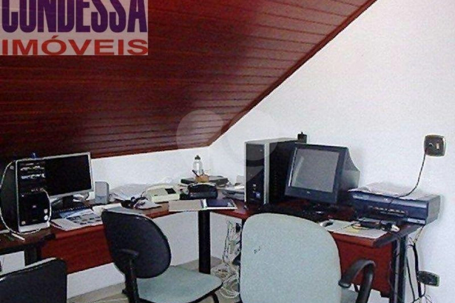 Sobrado à venda com 5 quartos, sendo 2 suítes, em Horto Florestal, São Paulo, SP