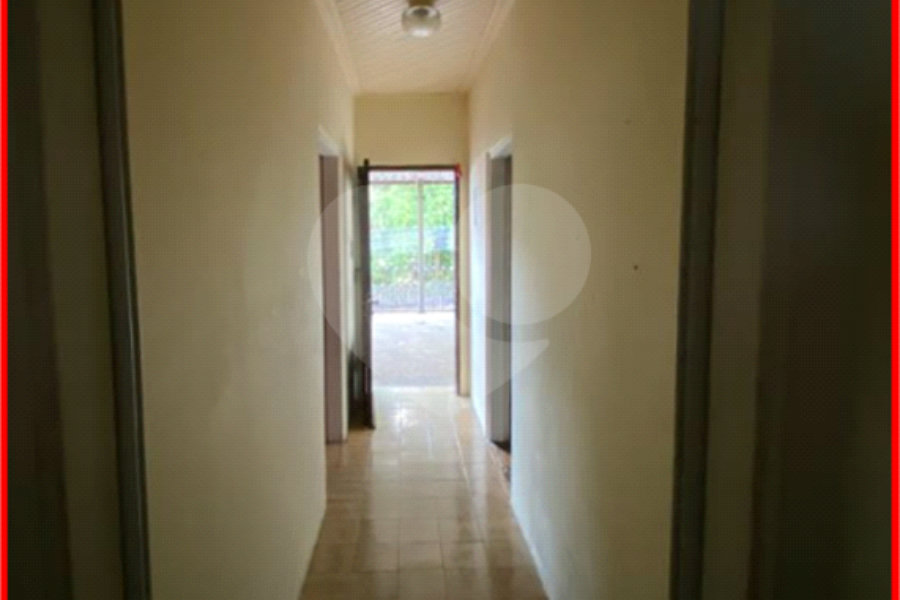 Sobrado à venda com 3 quartos em Tremembé, São Paulo, SP