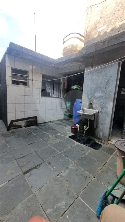 Sobrado à venda com 2 quartos, sendo 1 suíte, em Tremembé, São Paulo, SP