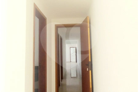Apartamento à venda com 2 quartos, sendo 1 suíte, em Fluminense, São Pedro da Aldeia, RJ