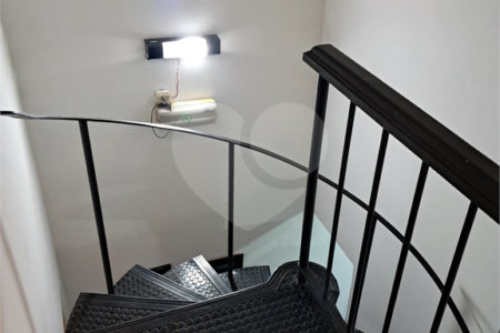 Sobrado à venda ou para alugar com 1 quarto em Alto da Boa Vista, São Paulo, SP