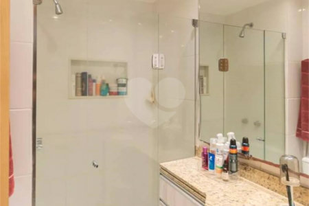 Apartamento à venda com 4 quartos, sendo 1 suíte,  em Tijuca, Rio de Janeiro, RJ