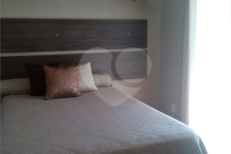 Casa à venda com 3 quartos, sendo 2 suítes,  no condomínio Vale do Sol, Bom Jesus dos Perdões - SP