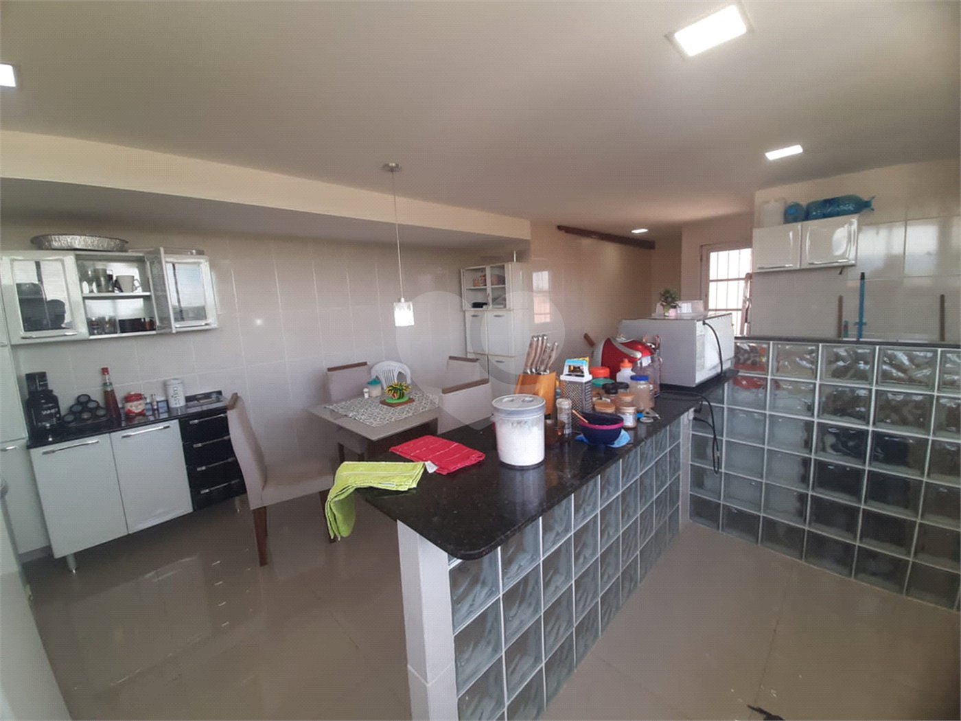 Casa à venda com 4 suítes em Santa Cruz, Rio de Janeiro, RJ